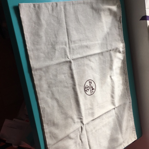 Hermes - Picture 2 of 3